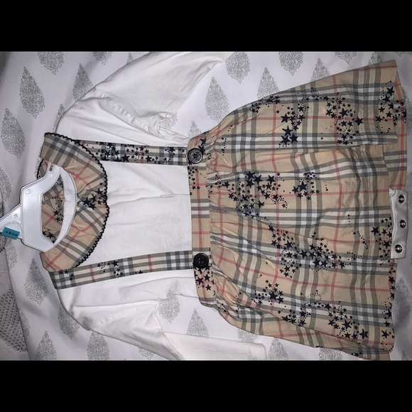 Baby girl Burberry set - Picture 2 of 3